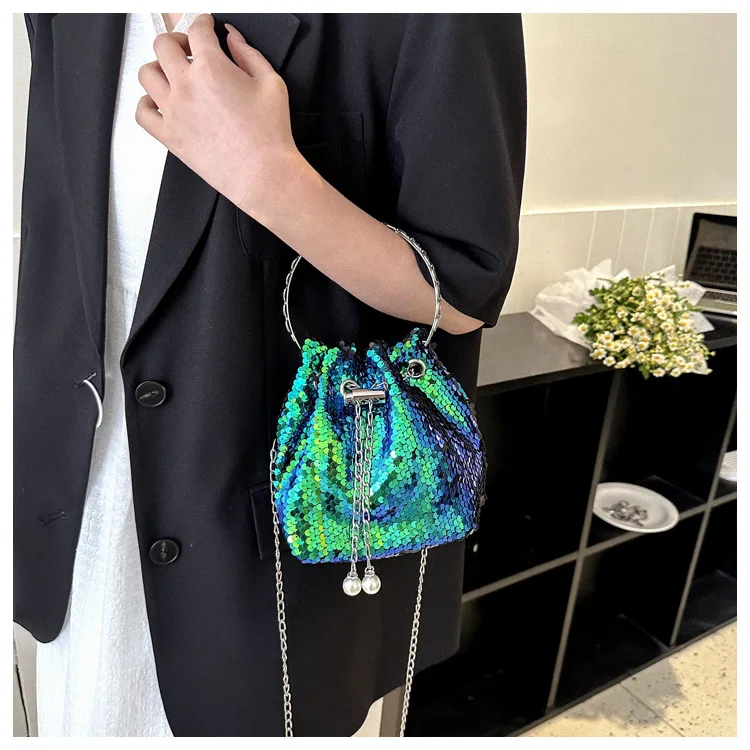 GREEN SEQUIN BUCKET CROSSBODY BAG - Image 2