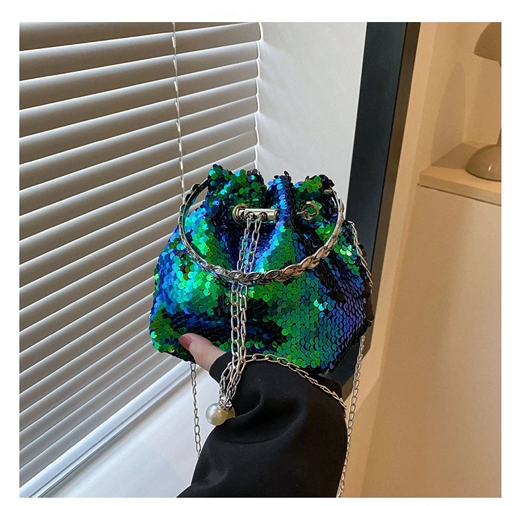 GREEN SEQUIN BUCKET CROSSBODY BAG - Image 3